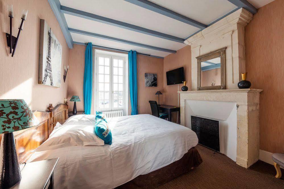 Hotel Logis Domaine du Prieuré à Tonnay-Boutonne Extérieur photo