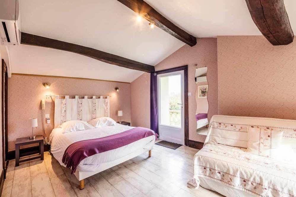 Hotel Logis Domaine du Prieuré à Tonnay-Boutonne Extérieur photo