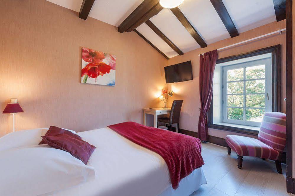 Hotel Logis Domaine du Prieuré à Tonnay-Boutonne Extérieur photo